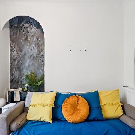 Modern One Bedroom Apartments In Hove Extérieur photo