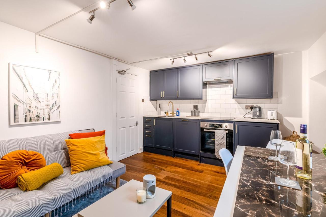 Modern One Bedroom Apartments In Hove Extérieur photo