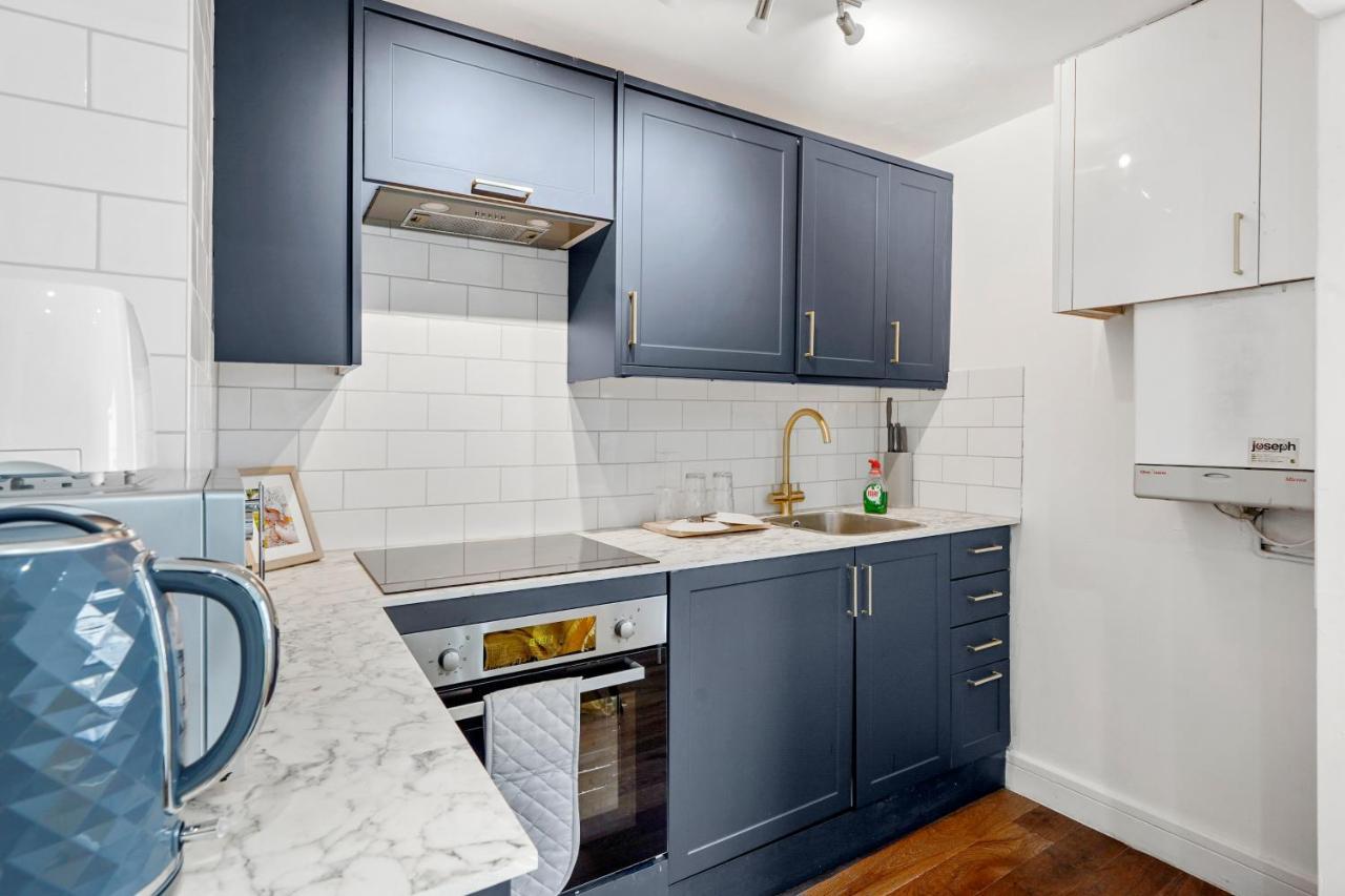 Modern One Bedroom Apartments In Hove Extérieur photo