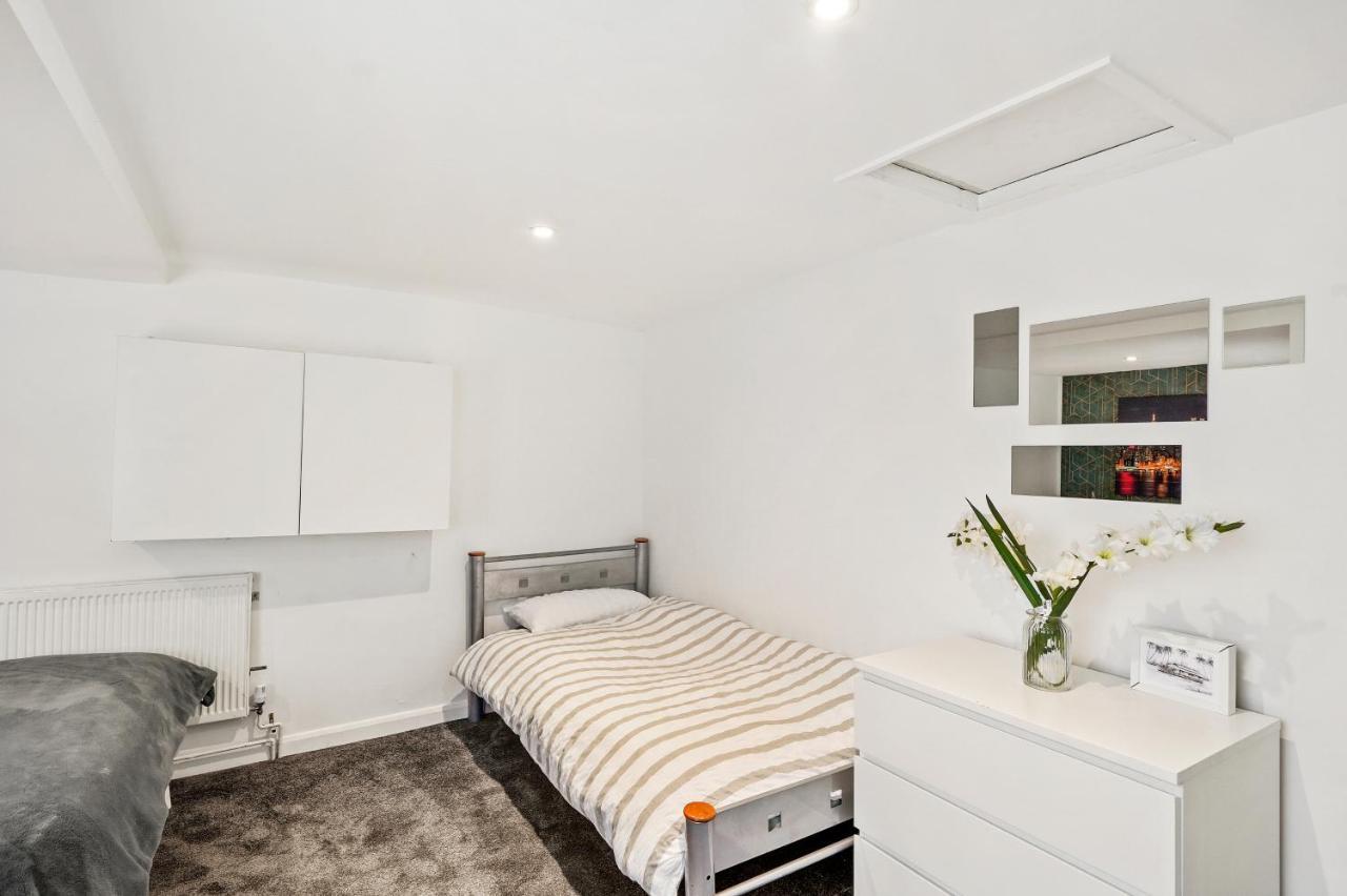 Modern One Bedroom Apartments In Hove Extérieur photo
