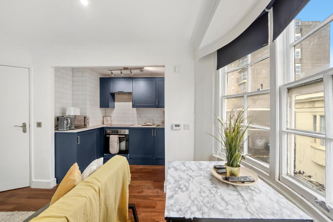 Modern One Bedroom Apartments In Hove Extérieur photo